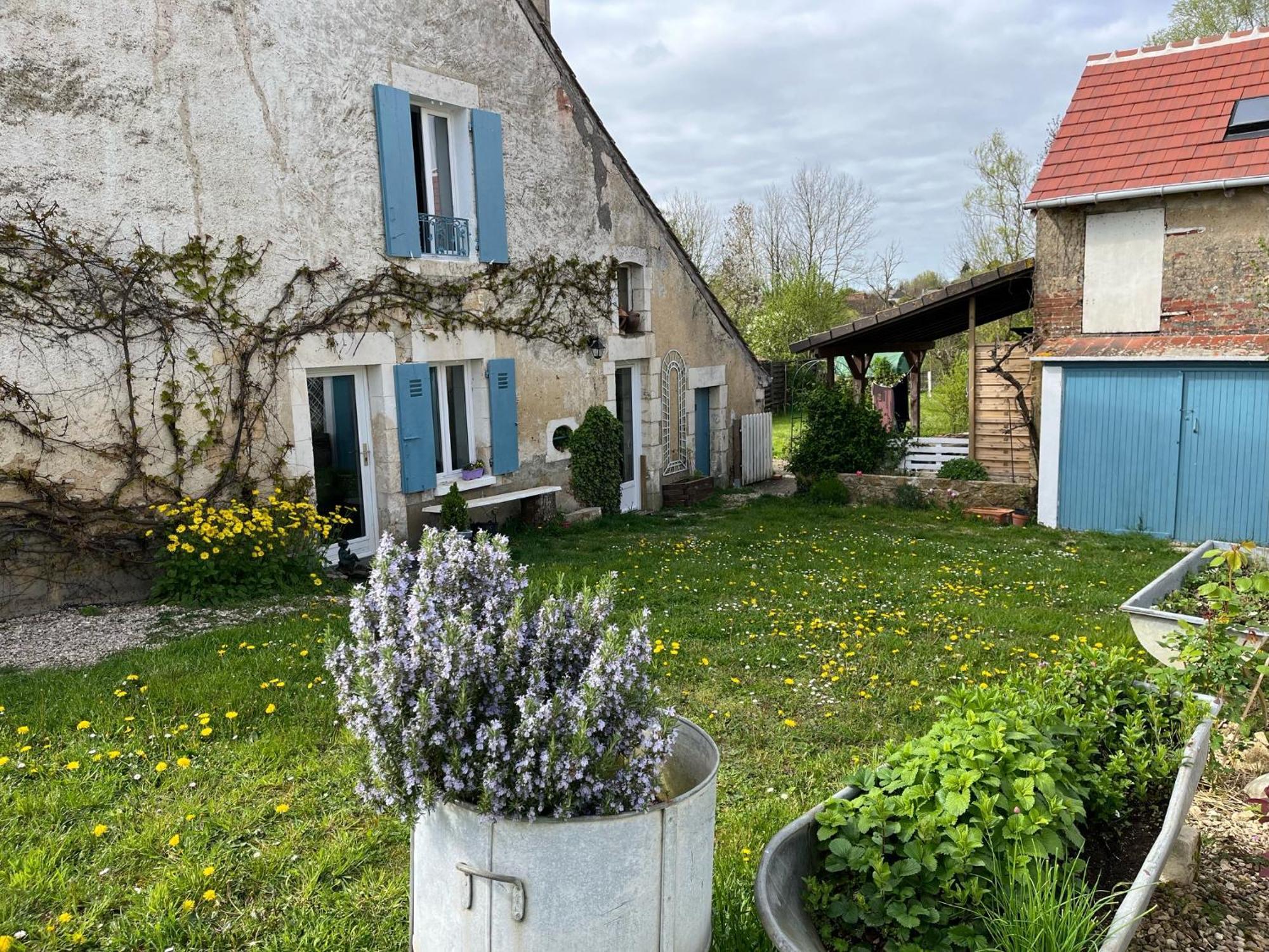 La Maison De Tina Leugny Exterior foto